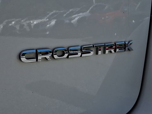 Used 2022 Subaru Crosstrek 2.5i Limited w/ Moonroof Package 2 AWD/4WD image 35