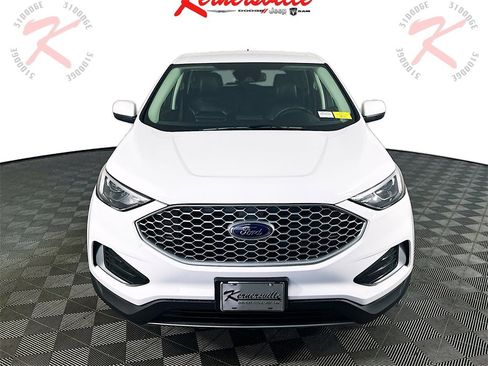 Used 2024 Ford Edge SEL image 2
