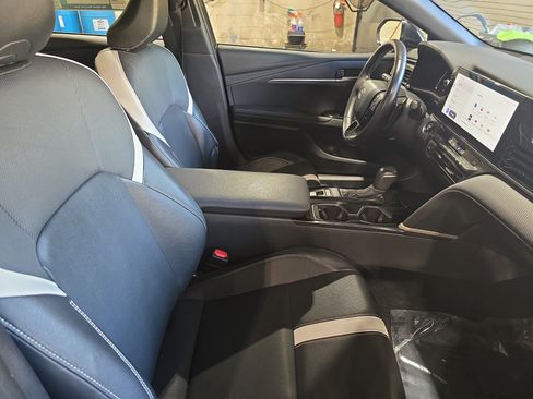 Used 2025 Toyota Camry SE w/ Multimedia Upgrade Package FWD image 10