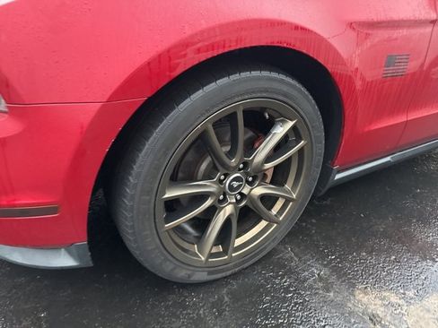 Used 2011 Ford Mustang Premium w/ 202A Rapid Spec Order Code image 3