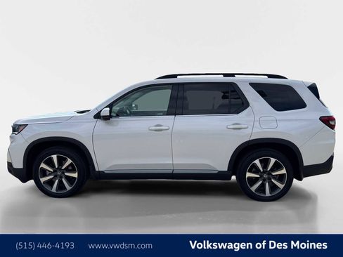 Used 2023 Honda Pilot Elite image 3