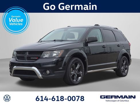 Used 2018 Dodge Journey Crossroad w/ Nav & Sun Group FWD image 1