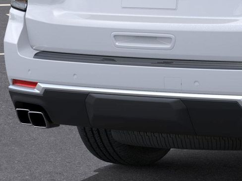 New 2026 Chevrolet Suburban High Country image 38