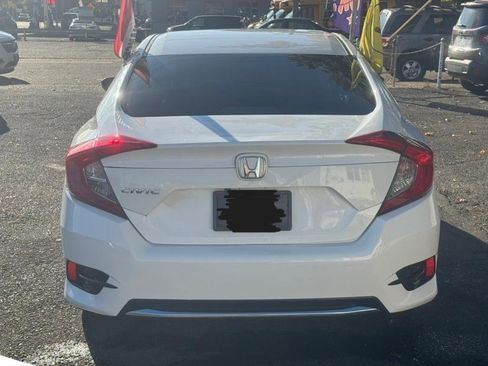 Used 2018 Honda Civic LX image 6
