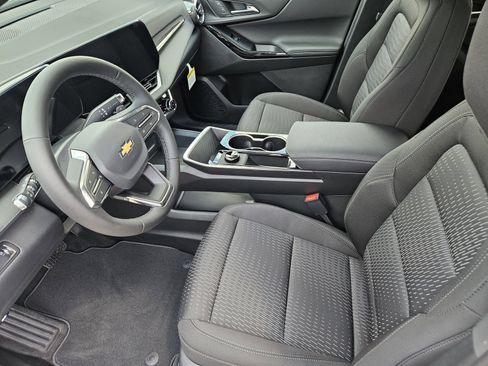 New 2027 Chevrolet Equinox LT FWD image 13