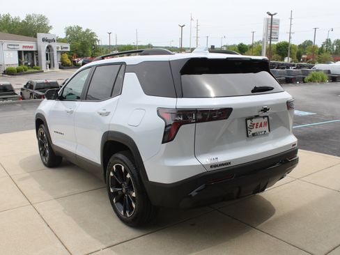 New 2026 Chevrolet Equinox RS w/ Safety and Technology Package FWD image 5