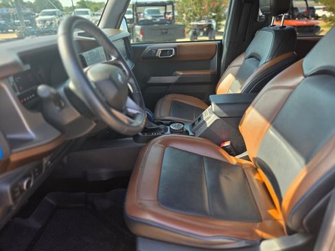 Used 2022 Ford Bronco Outer Banks AWD/4WD image 16