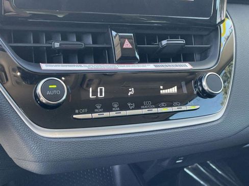 Used 2024 Toyota Corolla LE image 22