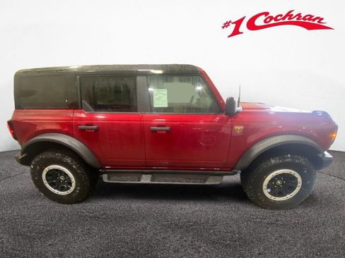 New 2025 Ford Bronco Badlands w/ Sasquatch Package image 8