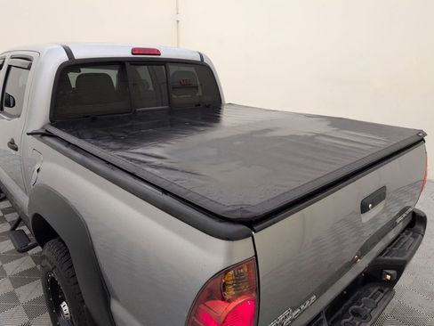 Used 2015 Toyota Tacoma PreRunner image 43