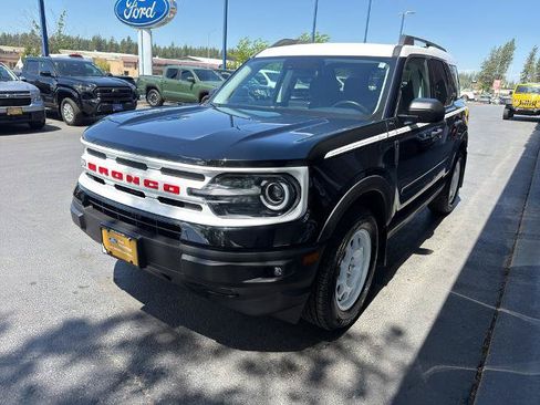 Certified 2024 Ford Bronco Sport Heritage w/ Heritage Convenience Package AWD/4WD image 3