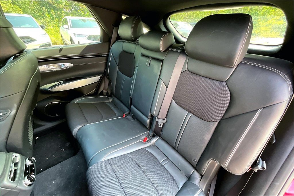 Used 2024 Genesis GV70 2.5T w/ Sport Prestige Package AWD/4WD image 36