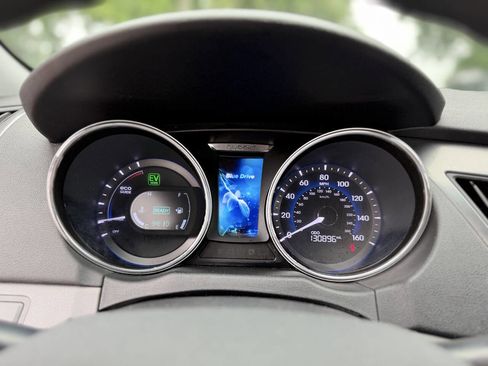 Used 2014 Hyundai Sonata Hybrid FWD image 14