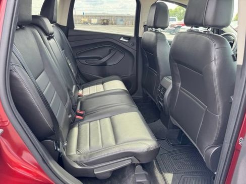 Used 2015 Ford Escape Titanium w/ Equipment Group 301A FWD image 14