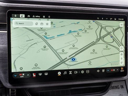 Used 2024 Rivian R1S Adventure image 11