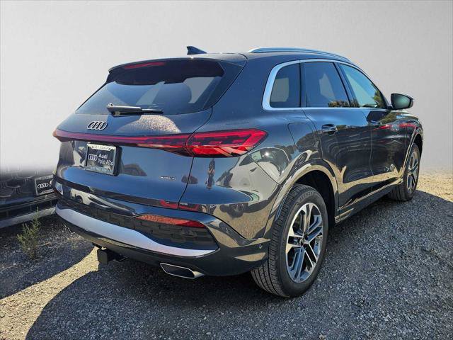New 2026 Audi Q5 Premium Plus AWD/4WD image 3