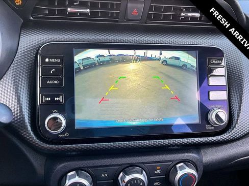 Used 2023 Nissan Kicks SV image 14