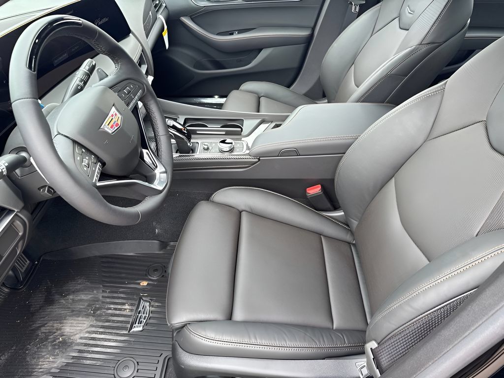 New 2026 Cadillac CT5 Sport w/ Technology Package RWD image 9