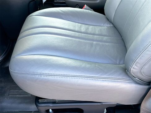 New 2025 Chevrolet Express 2500 w/ Driver Convenience Package image 13