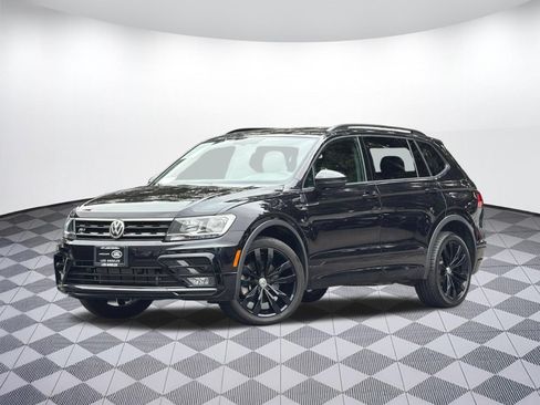 Used 2020 Volkswagen Tiguan SE R-Line AWD/4WD image 1