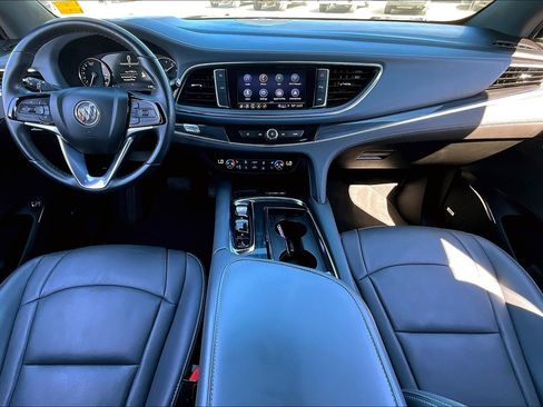 Used 2024 Buick Enclave Premium image 15