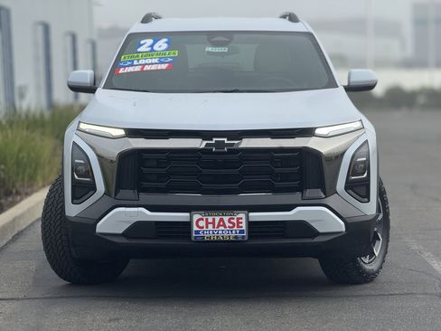 Certified 2026 Chevrolet Equinox ACTIV w/ LPO, Floor Liner Package image 2