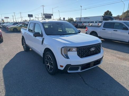 New 2025 Ford Maverick Lariat image 8