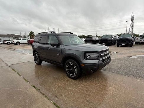 Used 2025 Ford Bronco Sport Outer Banks w/ Outer Banks Tech Package+ AWD/4WD image 5