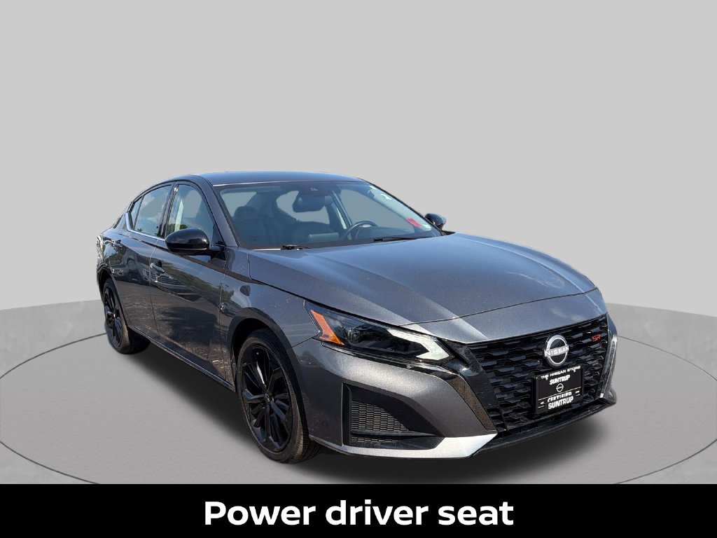Certified 2025 Nissan Altima 2.5 SR AWD/4WD image 9