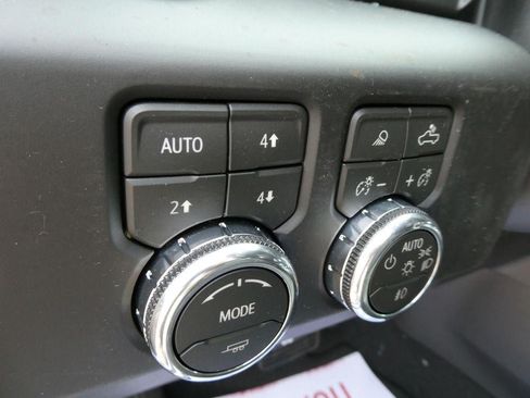 New 2026 GMC Sierra 1500 Denali AWD/4WD image 24
