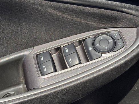 Used 2023 Chevrolet Malibu LT FWD image 18