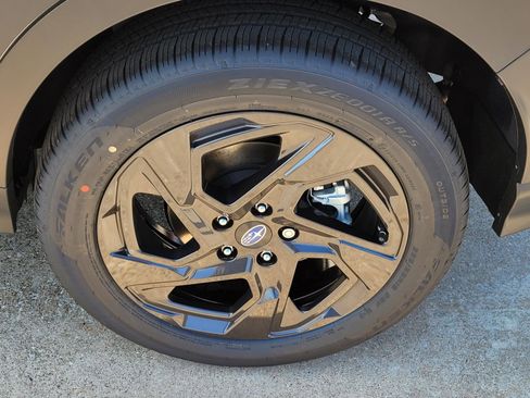 New 2025 Subaru Crosstrek 2.5i Sport w/ Crosstrek Mirror Package image 21