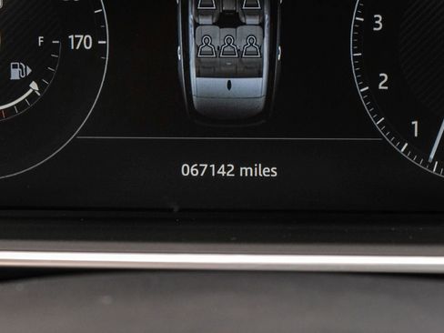 Used 2017 Land Rover Range Rover Long Wheelbase Supercharged AWD/4WD image 18