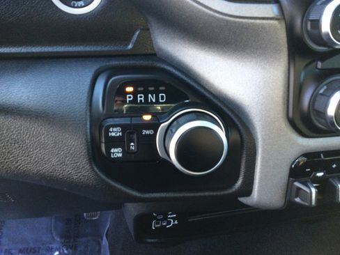 Used 2024 RAM 2500 Tradesman w/ Chrome Appearance Group image 14