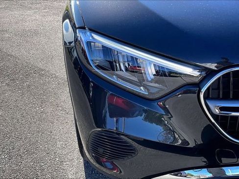 New 2026 Mercedes-Benz GLC 300 GLC 300 image 16