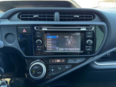 Used 2016 Toyota Prius C Two image 23