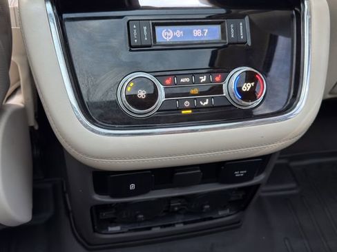 Used 2018 Lincoln Navigator Reserve w/ Technology Package image 28