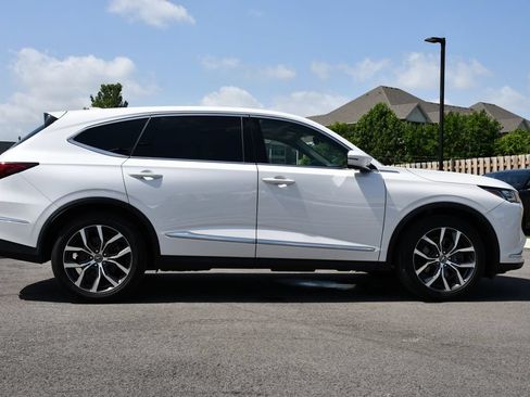Used 2024 Acura MDX SH-AWD w/ Technology Package image 8