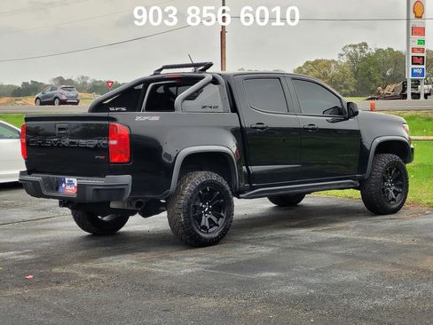 Used 2021 Chevrolet Colorado ZR2 w/ ZR2 Midnight Special Edition image 4
