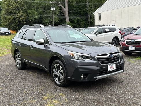 Used 2020 Subaru Outback Touring XT AWD/4WD image 3