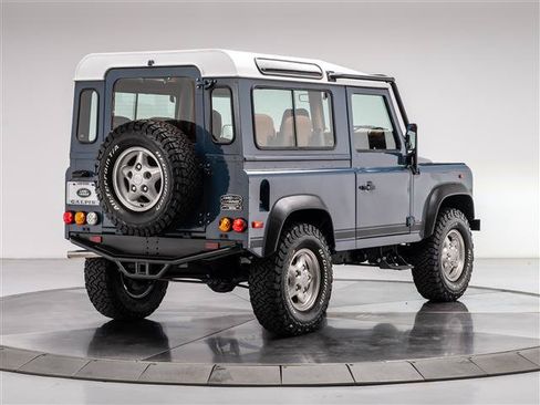 Used 1997 Land Rover Defender 90 AWD/4WD image 5