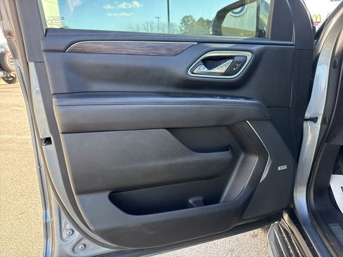 Used 2021 Chevrolet Tahoe LT image 8