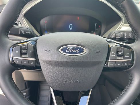 Used 2024 Ford Escape Active AWD/4WD image 17