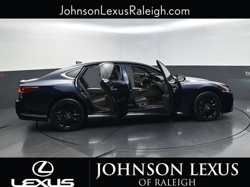 Used 2018 Lexus LS 500 AWD w/ Interior Upgrade Package image 33