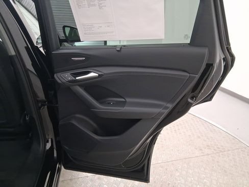 Used 2025 Audi Q6 e-tron Premium Plus w/ Premium Plus image 29