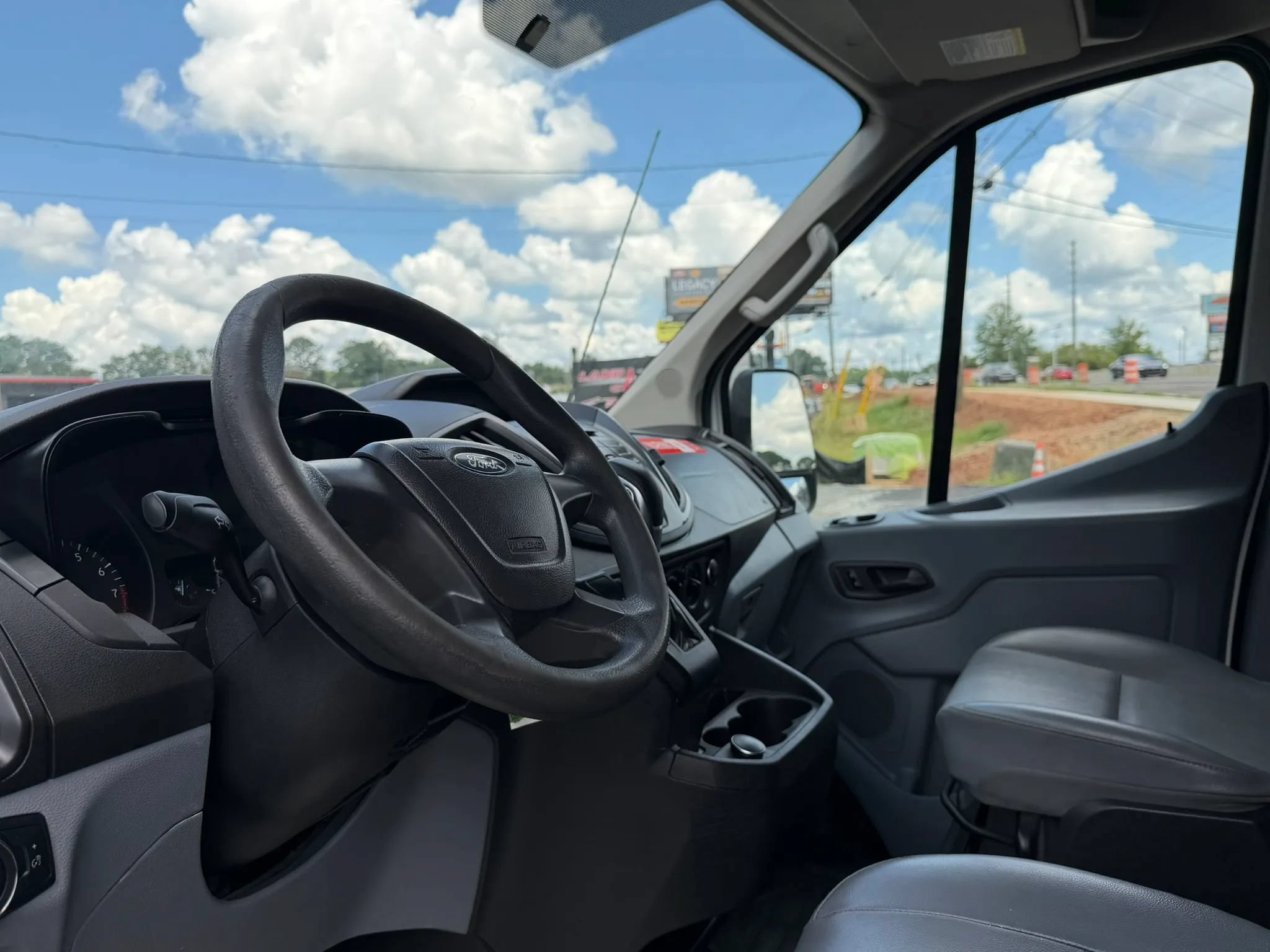 Used 2019 Ford Transit 150 148 Medium Roof RWD image 14