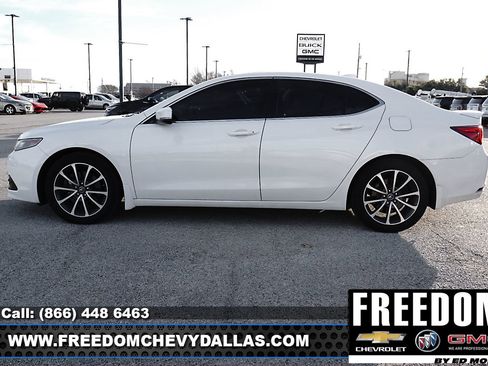 Used 2017 Acura TLX V6 SH-AWD w/ Advance Package image 4