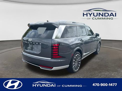 Used 2026 Hyundai Palisade Calligraphy FWD image 7