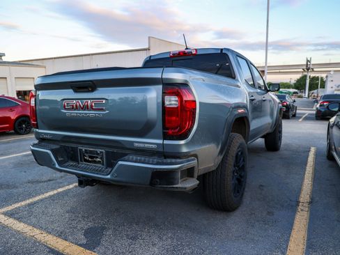 Used 2025 GMC Canyon Elevation w/ Convenience Package image 8