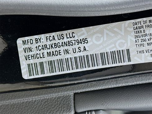 Used 2022 Jeep Grand Cherokee L Limited w/ Luxury Tech Group II image 36